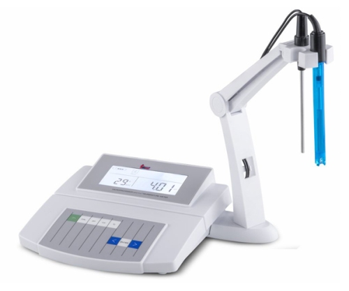 Máy đo độ dẫn điện